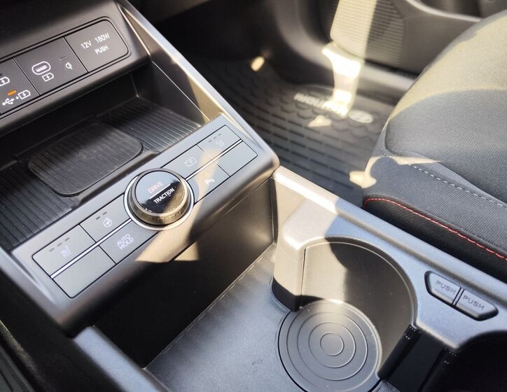 Hyundai Kona SUV / Terénní 1,6 l 145 kw