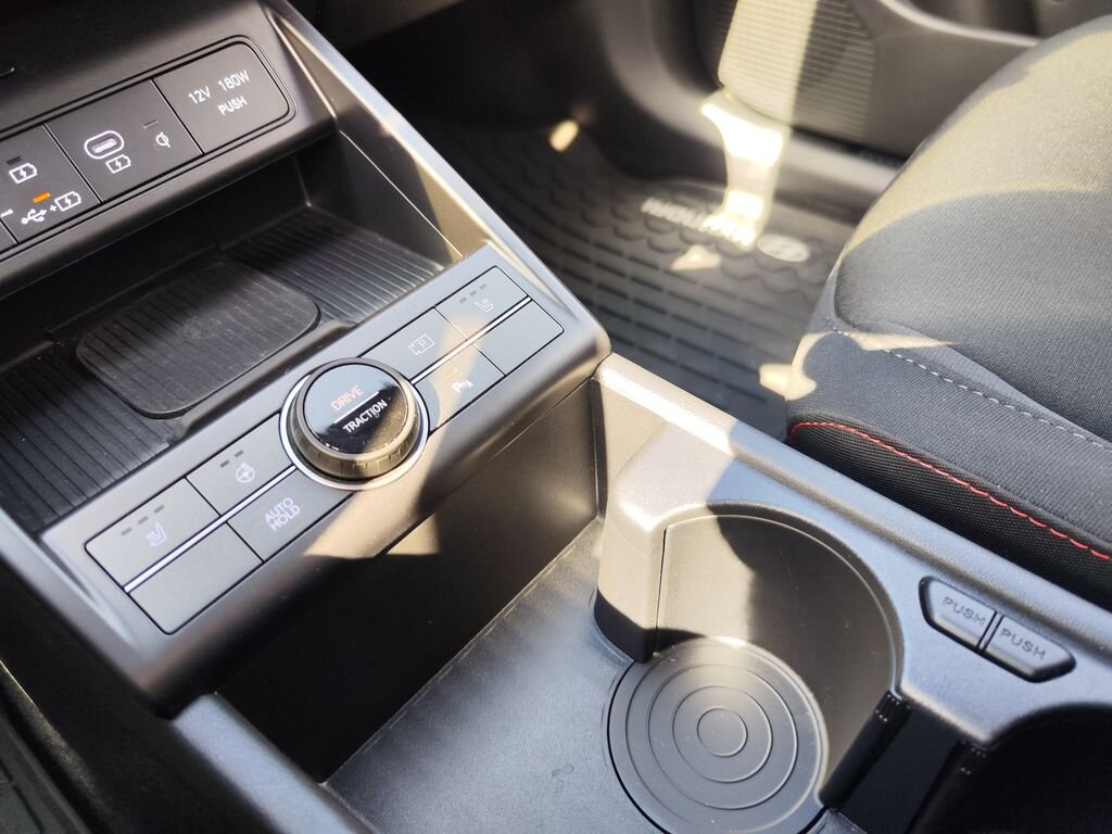 Hyundai Kona SUV / Terénní 1,6 l 145 kw