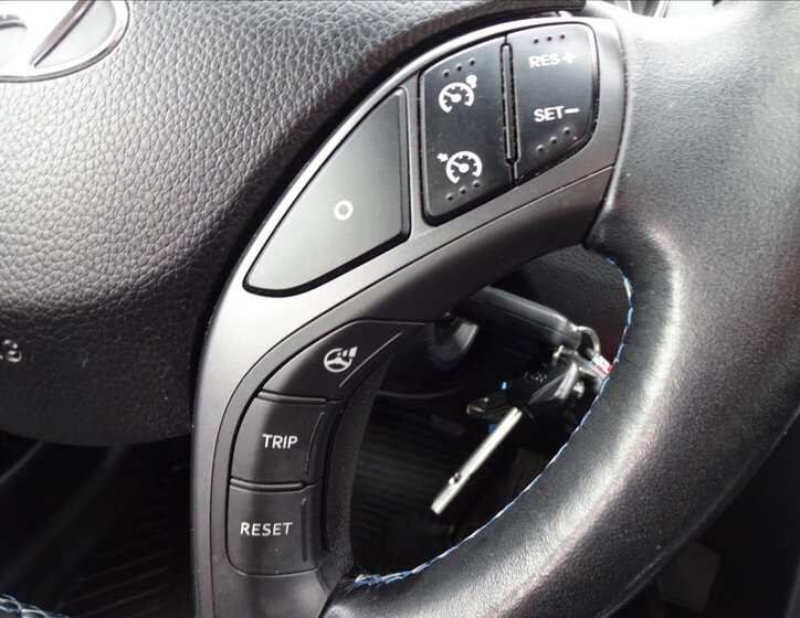 Hyundai i30 Kombi 1,6 l 99 kw