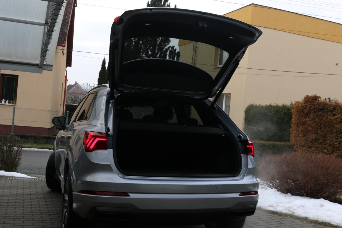 Audi Q3 SUV / Terénní 2,0 l 137 kw