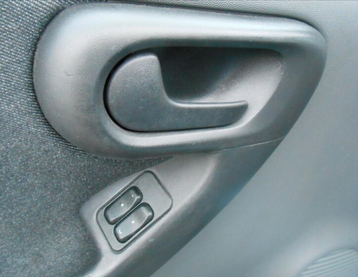 Opel Corsa Hatchback 973,0 43 kw