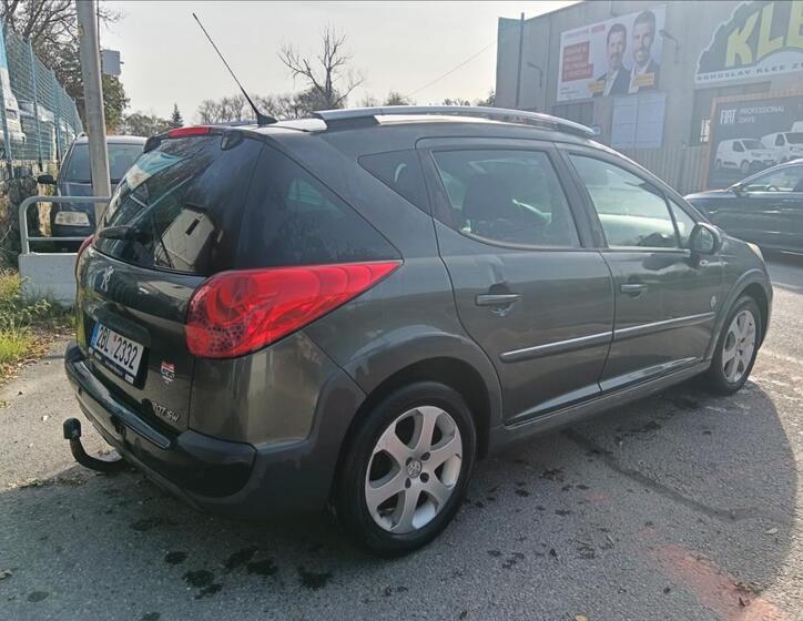 Peugeot 207 12