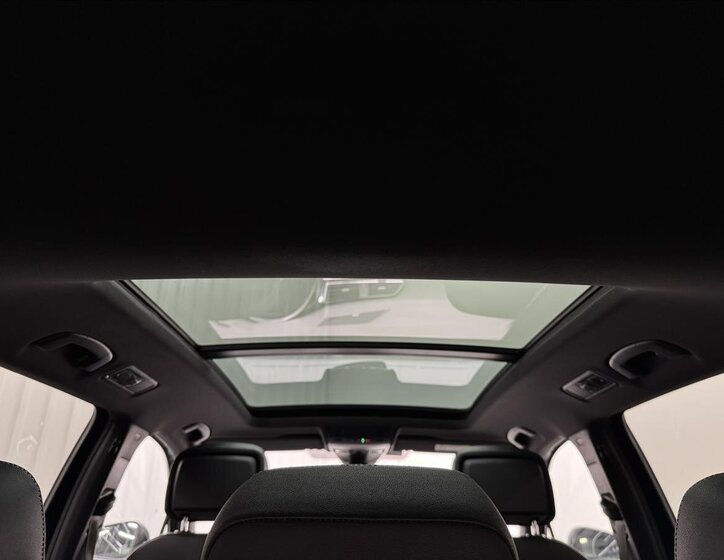 Volkswagen Tiguan Allspace SUV / Terénní 2,0 l 140 kw