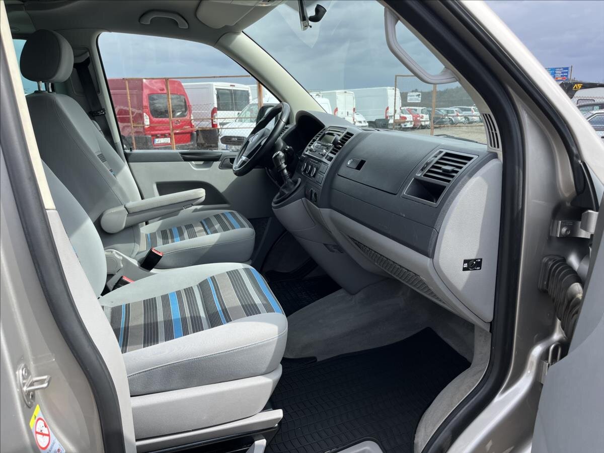 Volkswagen California VAN / Minibus 2,0 l 84 kw