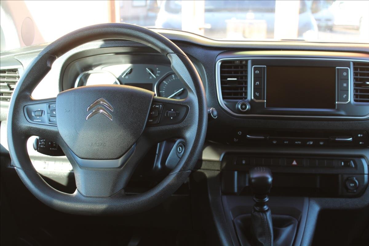 Citroën SpaceTourer MPV 2,0 l 110 kw