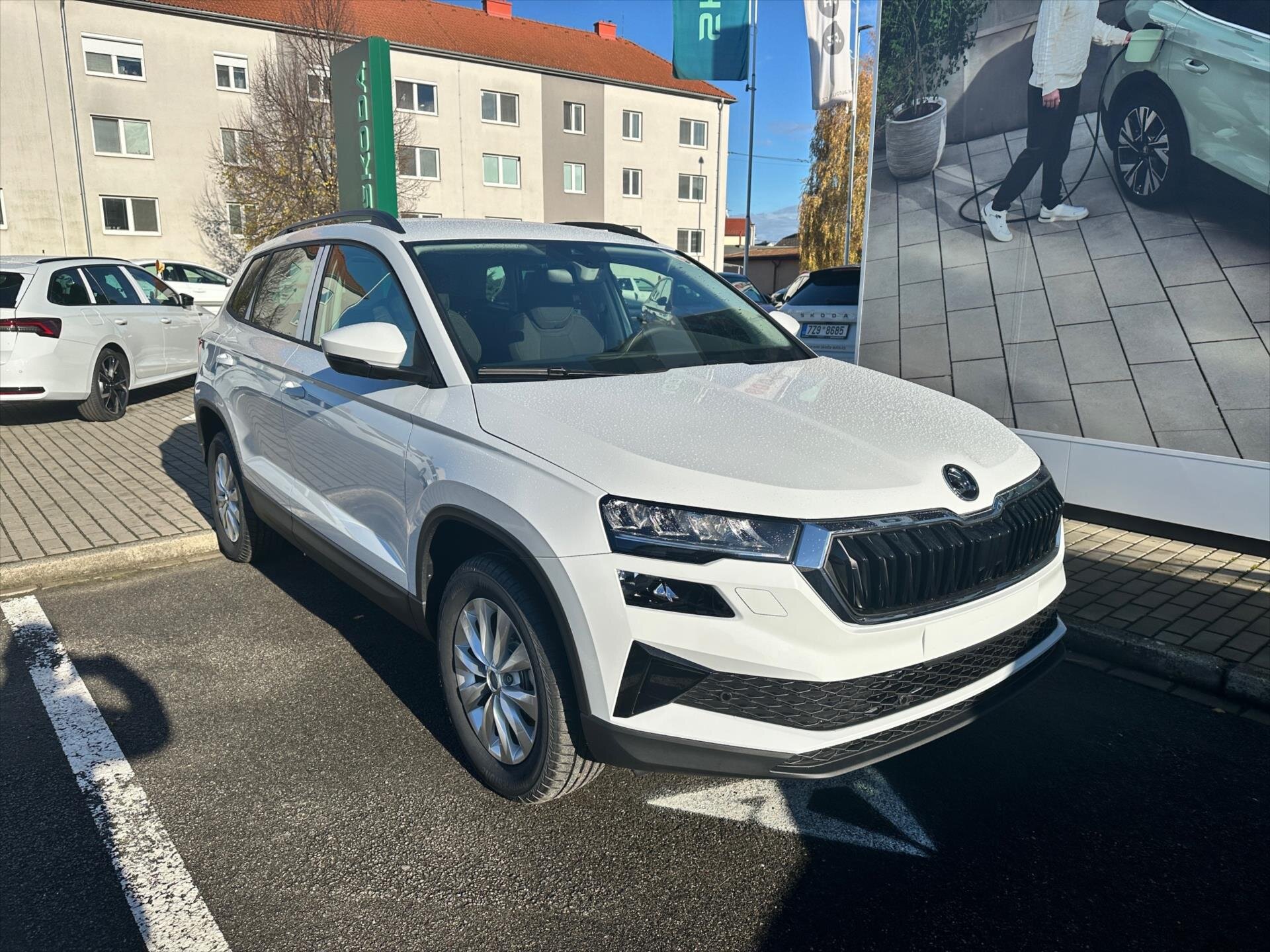 Škoda Karoq SUV / Terénní 1,5 l 110 kw