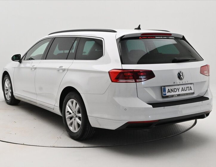 Volkswagen Passat Kombi 2,0 l 110 kw