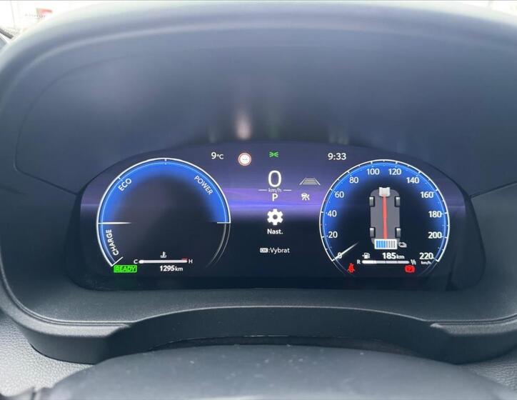 Toyota Yaris Cross 11