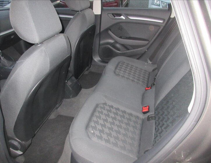 Audi A3 Hatchback 1,6 l 81 kw