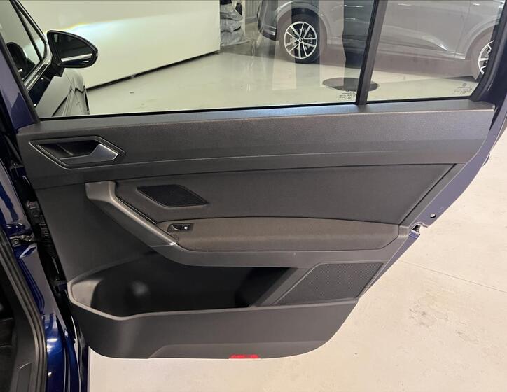 Volkswagen Touran 28