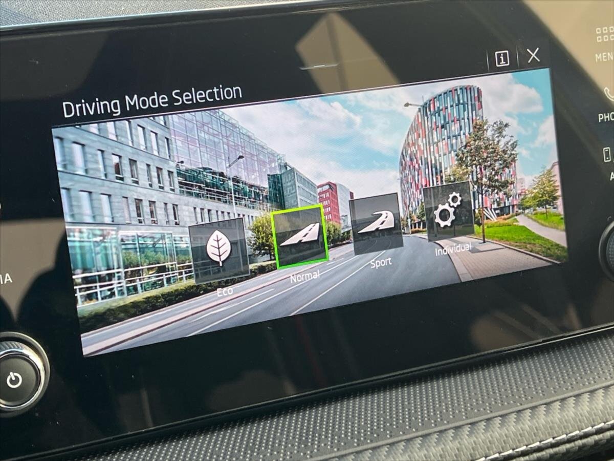 Škoda Fabia Hatchback 999,0 85 kw