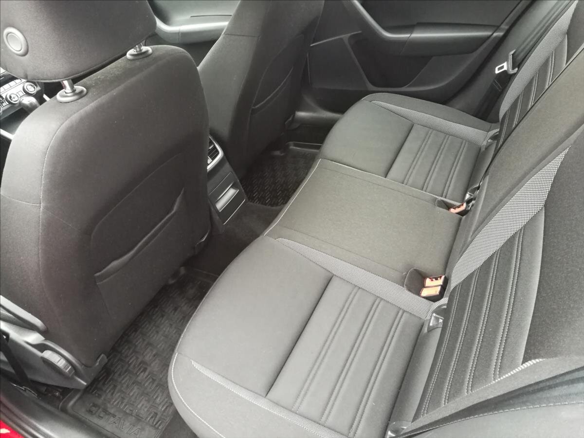 Škoda Octavia Kombi 1,6 l 85 kw