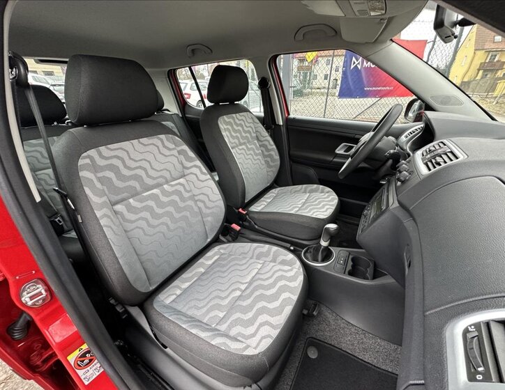 Škoda Fabia Hatchback 1,4 l 63 kw