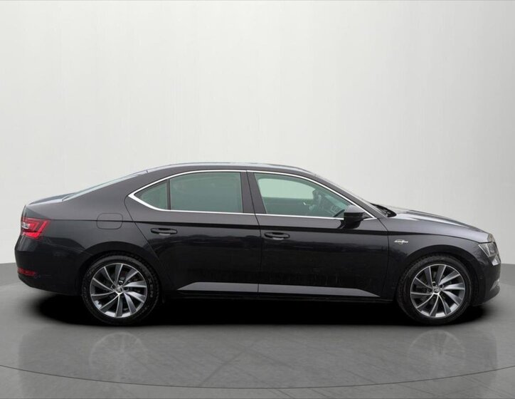 Škoda Superb Sedan 2,0 l 140 kw