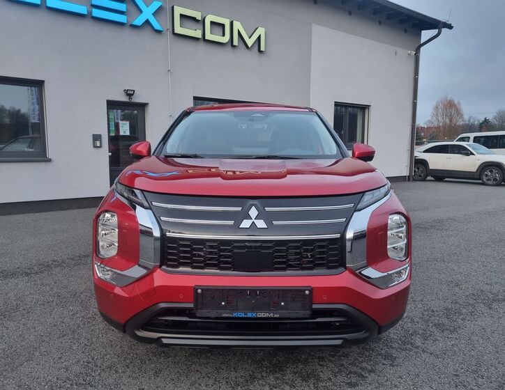 Mitsubishi Outlander 8