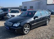Mercedes-Benz Třídy C Kombi 2,1 l 110 kw