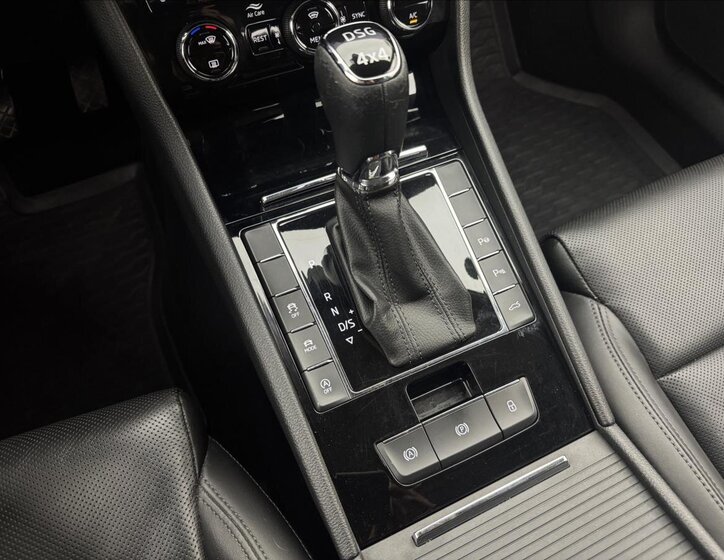 Škoda Superb Kombi 2,0 l 140 kw