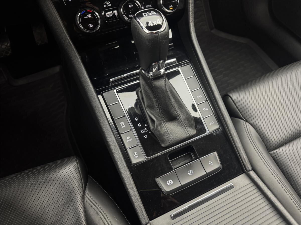 Škoda Superb Kombi 2,0 l 140 kw