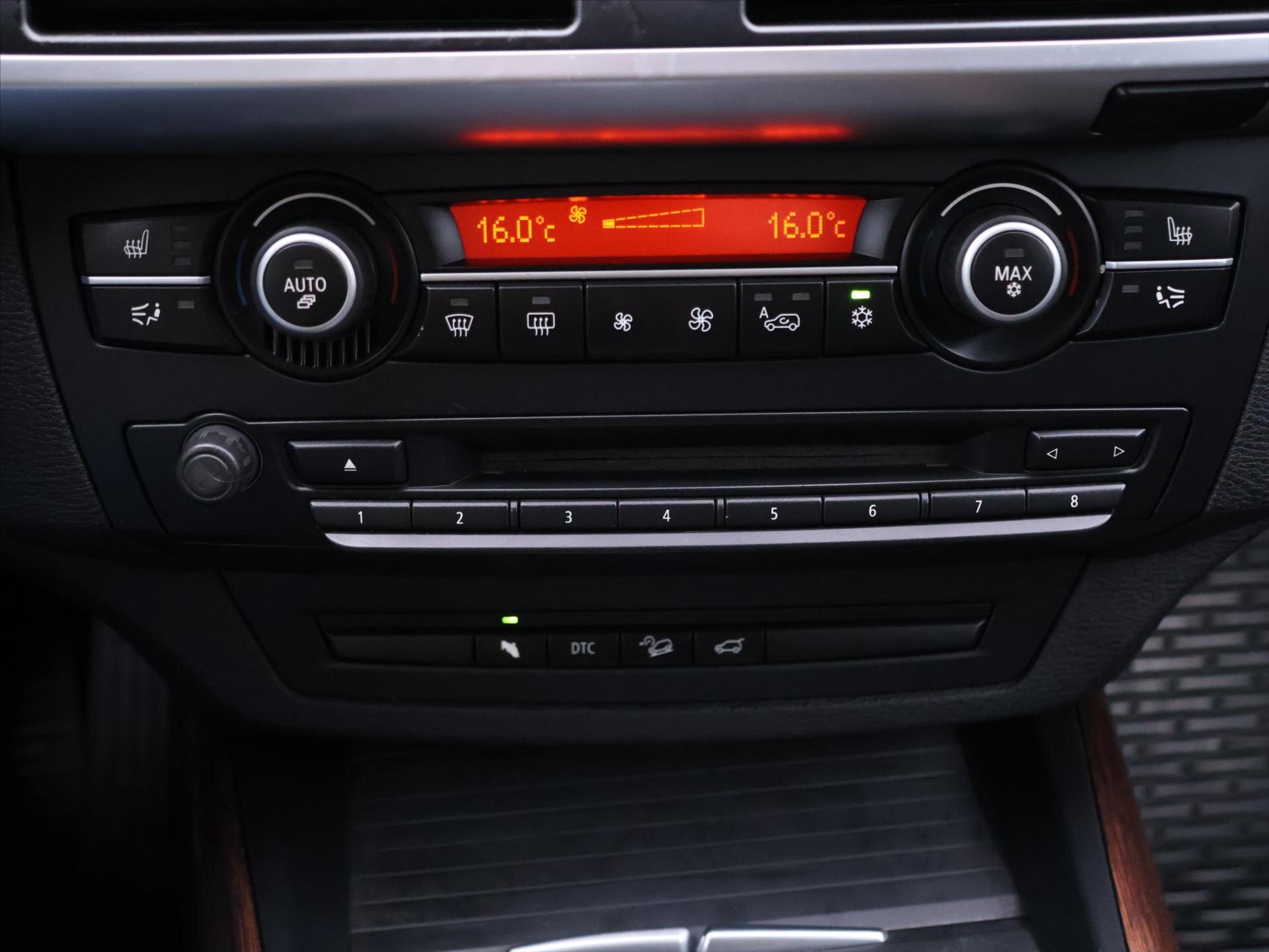 BMW X5 SUV 3,0 l 173 kw