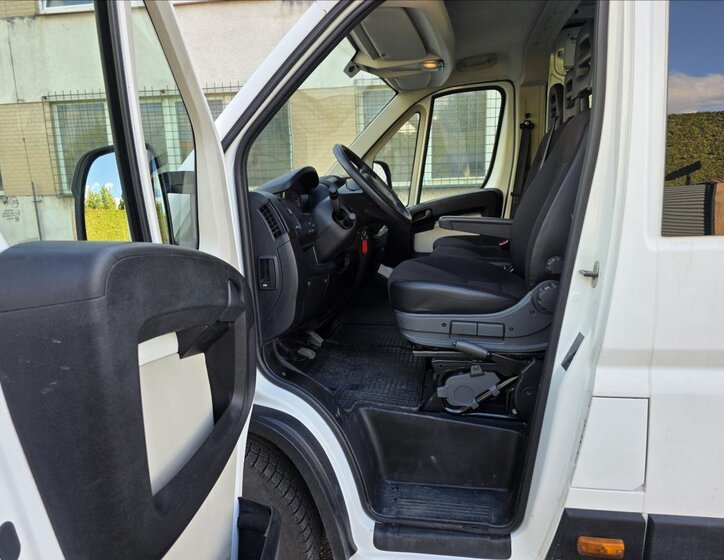 Peugeot Boxer Ostatní 2,0 l 120 kw