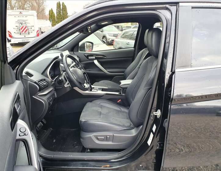 Mitsubishi Eclipse Cross SUV / Terénní 2,4 l 133 kw