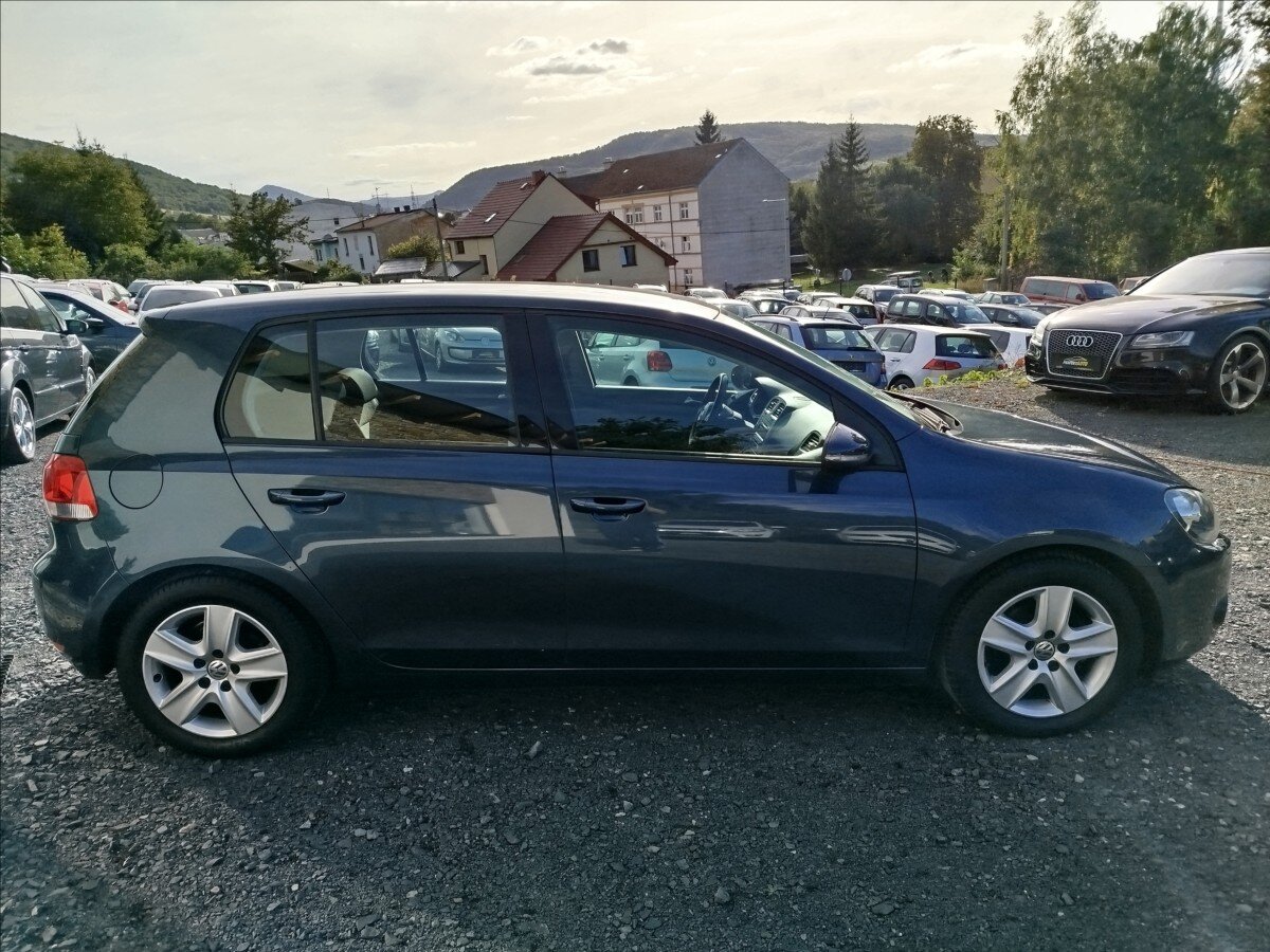Volkswagen Golf Hatchback 2,0 l 81 kw