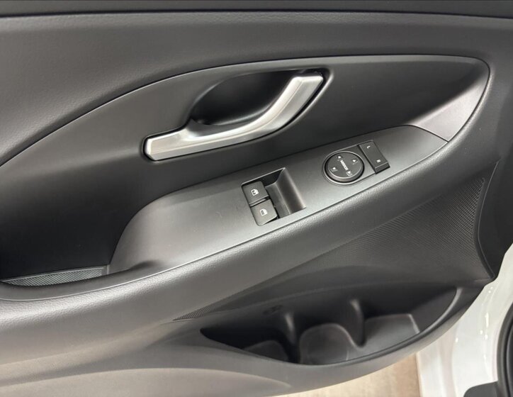 Hyundai i30 Hatchback 1,5 l 70 kw