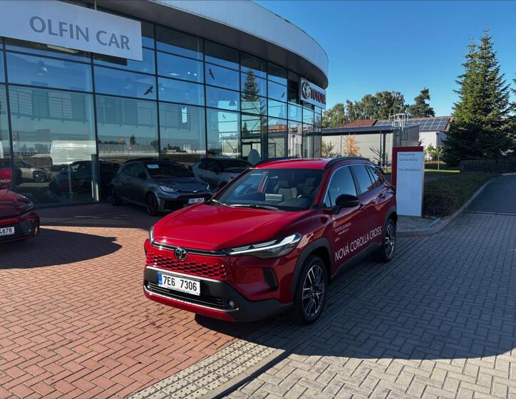 Toyota Corolla Cross 1