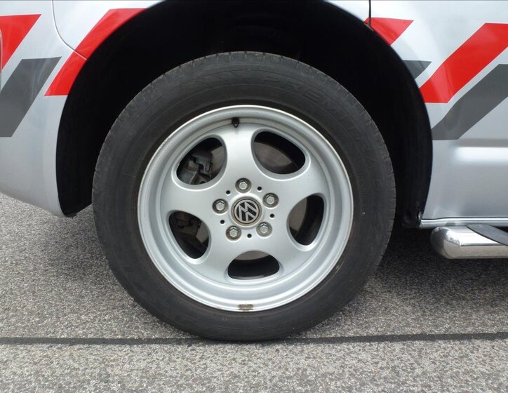 Volkswagen Transporter Ostatní 2,0 l 75 kw