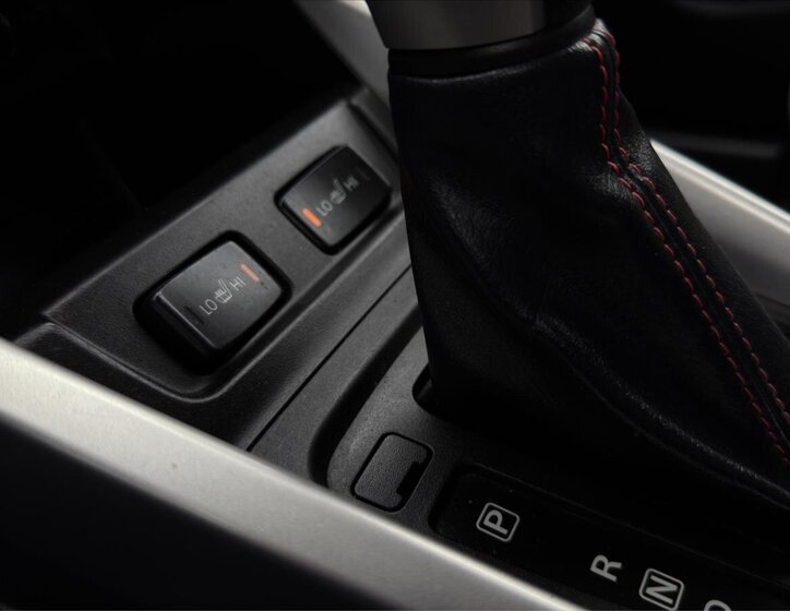 Suzuki Vitara SUV 1,4 l 103 kw