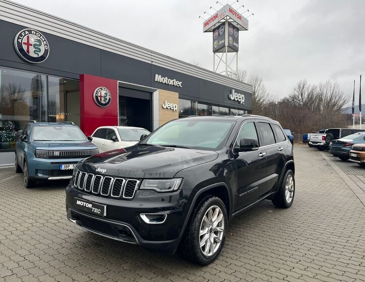 Jeep Grand Cherokee 1