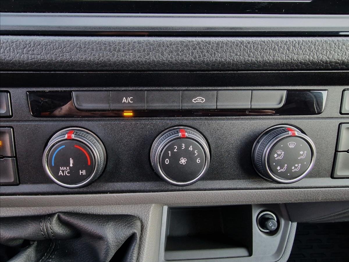 Volkswagen Crafter Skříň 2,0 l 103 kw