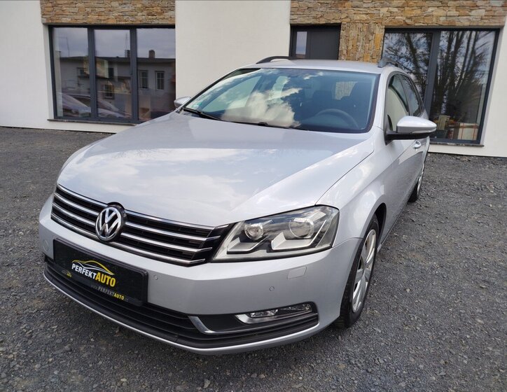 Volkswagen Passat Kombi 2,0 l 103 kw