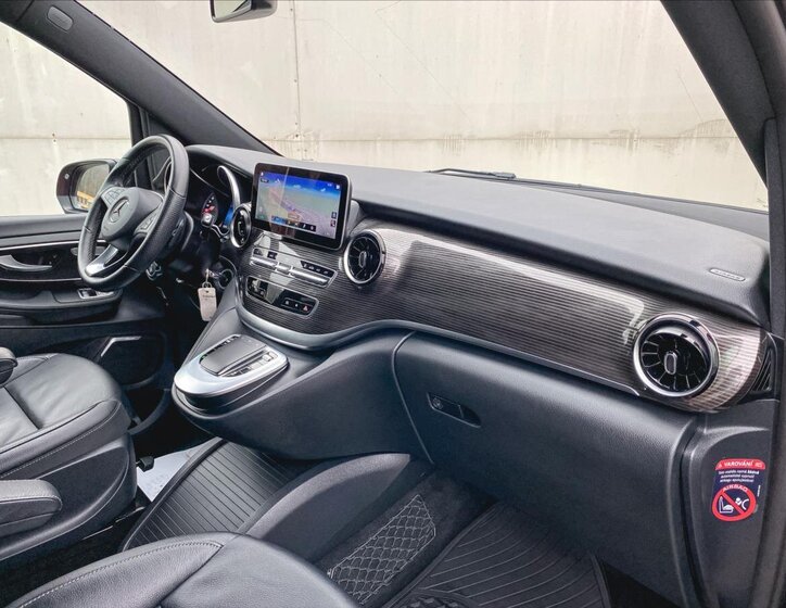 Mercedes-Benz Třídy V MPV 2,0 l 176 kw