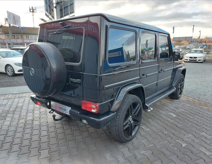 Mercedes-Benz Třídy G SUV / Terénní 3,0 l 155 kw