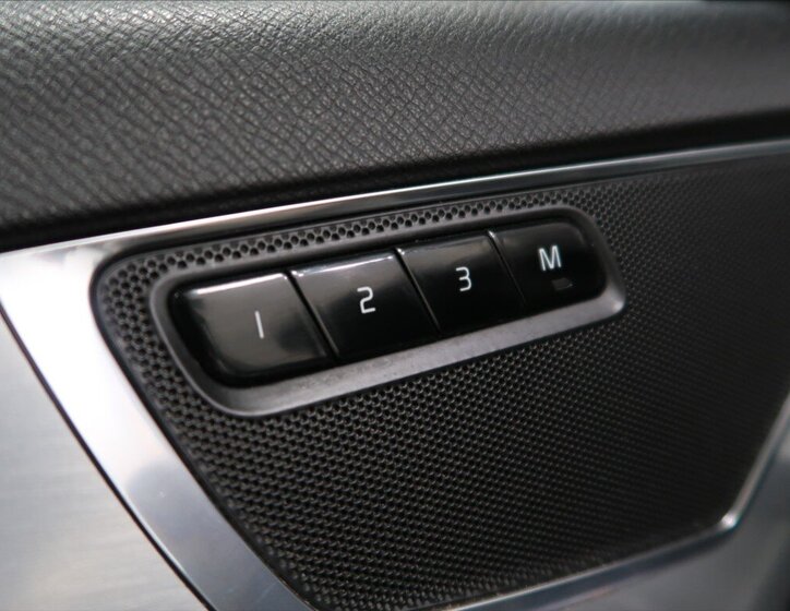 Volvo XC90 SUV 2,0 l 173 kw