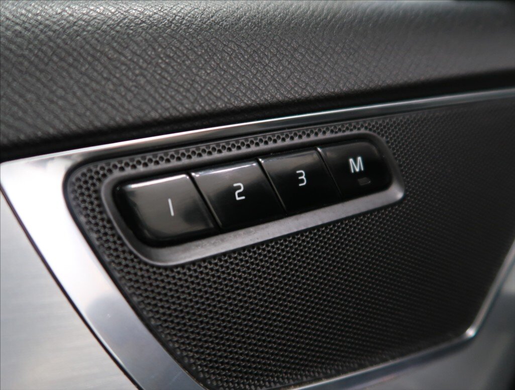 Volvo XC90 SUV 2,0 l 173 kw