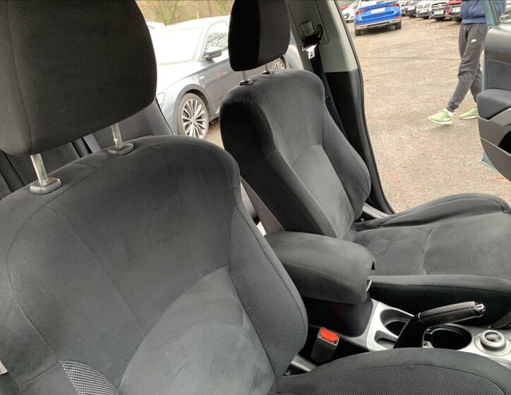 Mitsubishi Outlander 13