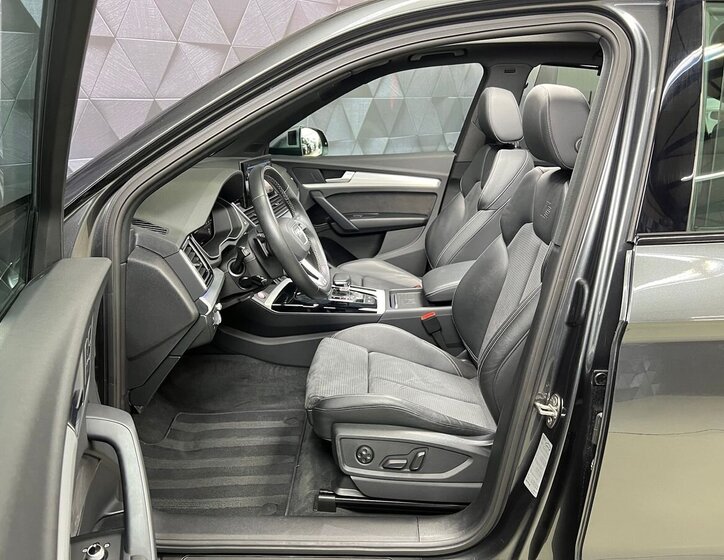 Audi SQ5 SUV / Terénní 3,0 l 251 kw