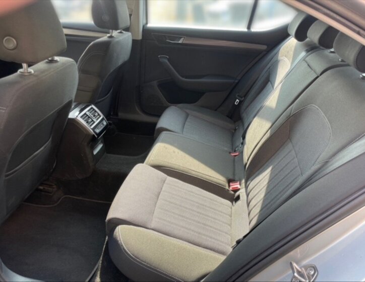 Škoda Superb Liftback 2,0 l 110 kw