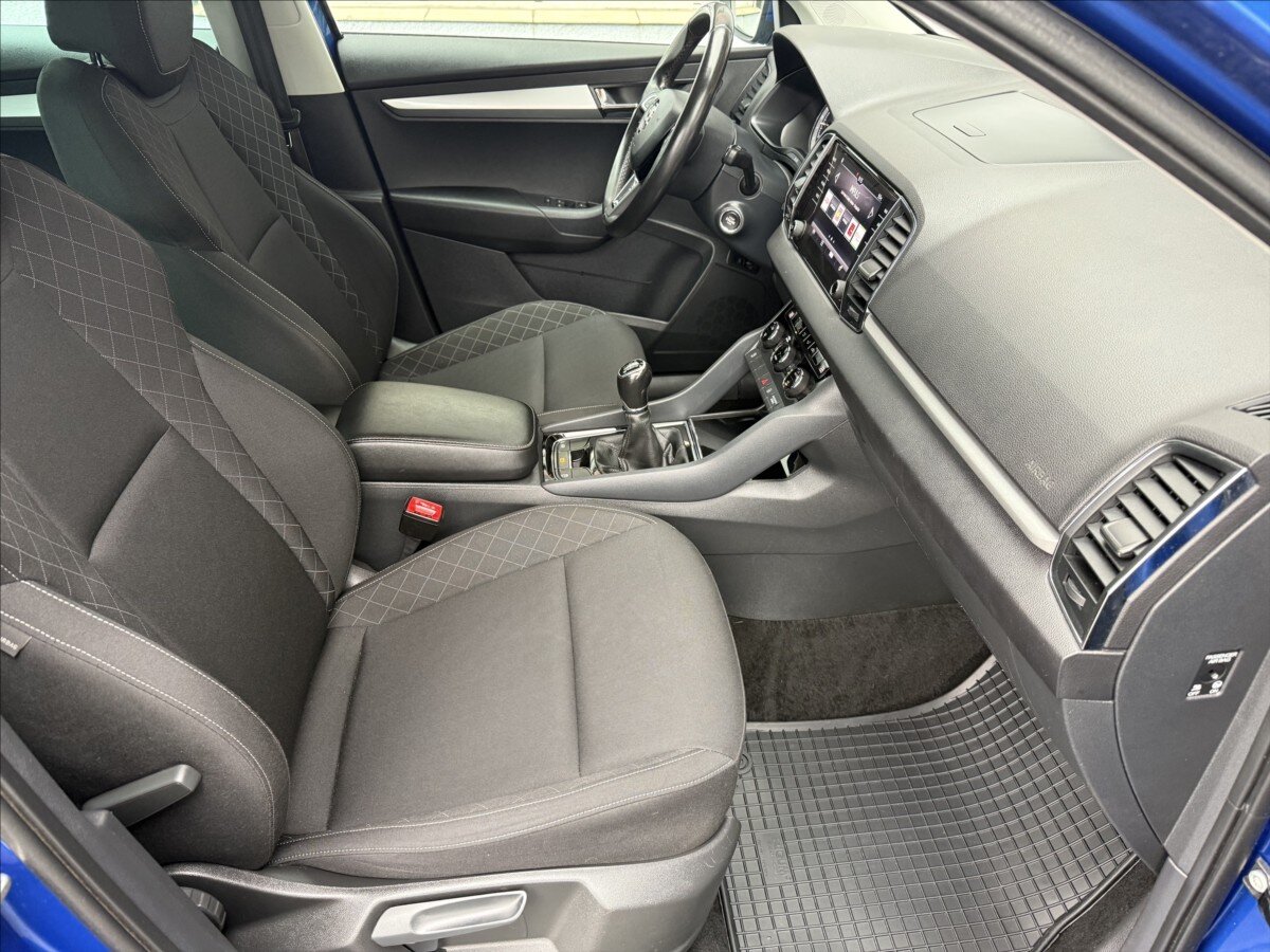 Škoda Karoq SUV / Terénní 1,6 l 85 kw