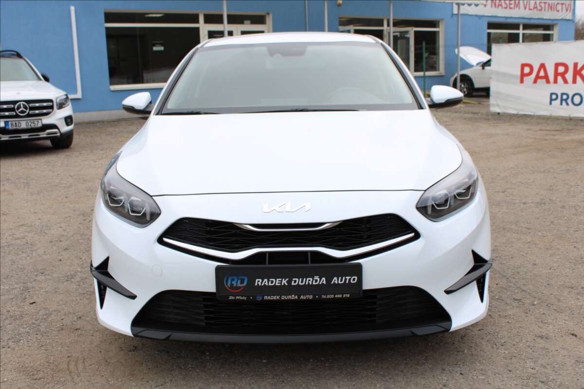 KIA Ceed Hatchback 1,5 l 117 kw