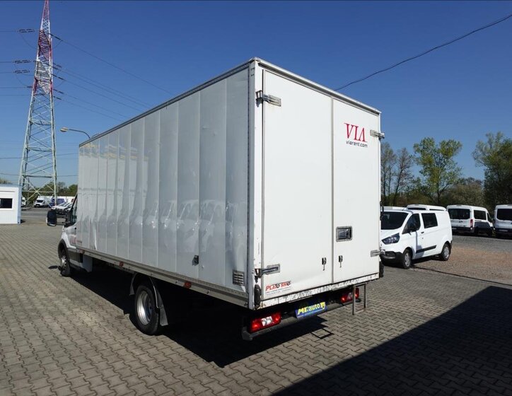 Ford Transit Skříň 2,0 l 125 kw