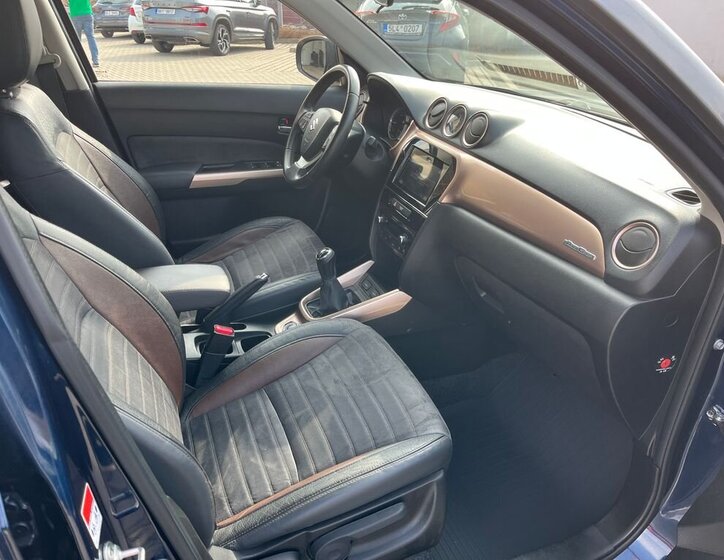 Suzuki Vitara SUV / Terénní 1,6 l 88 kw