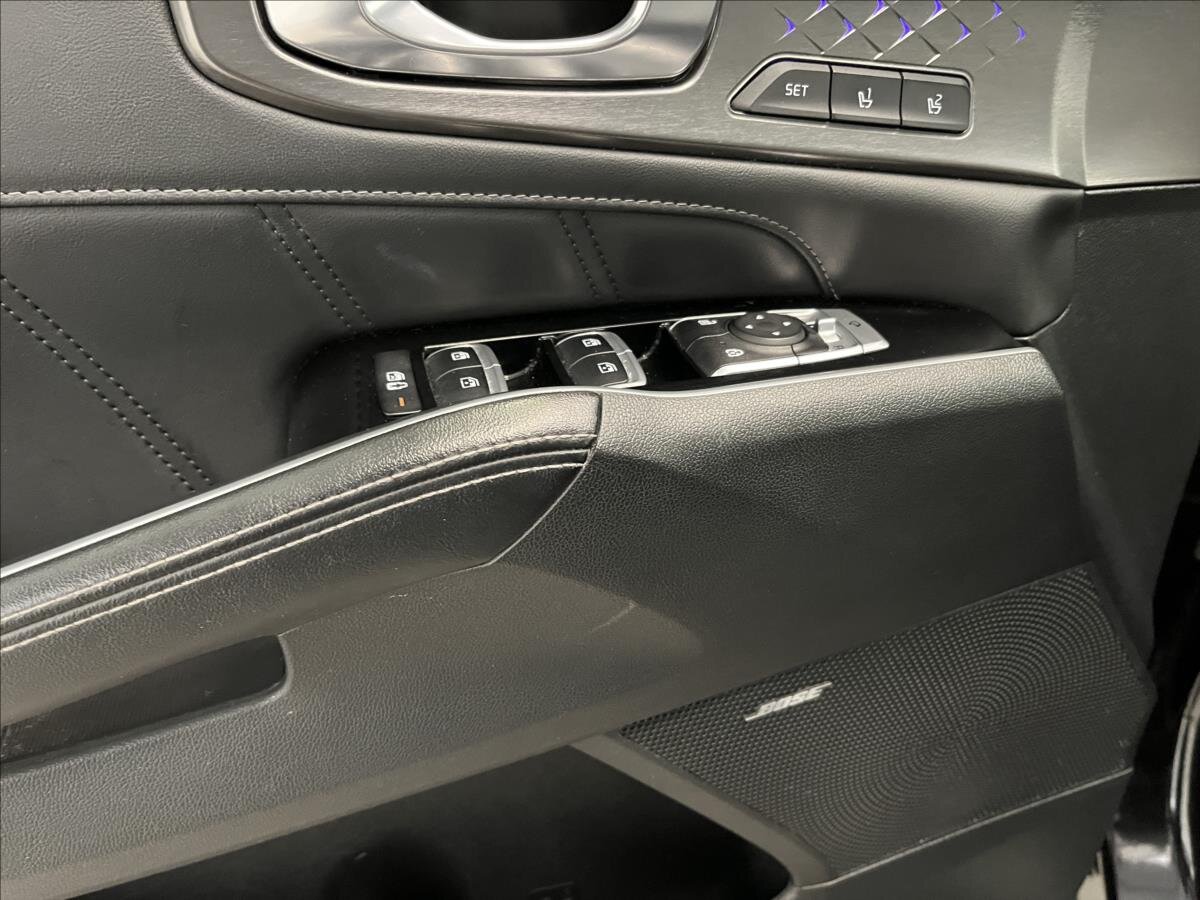 KIA Sorento SUV / Terénní 2,2 l 148 kw