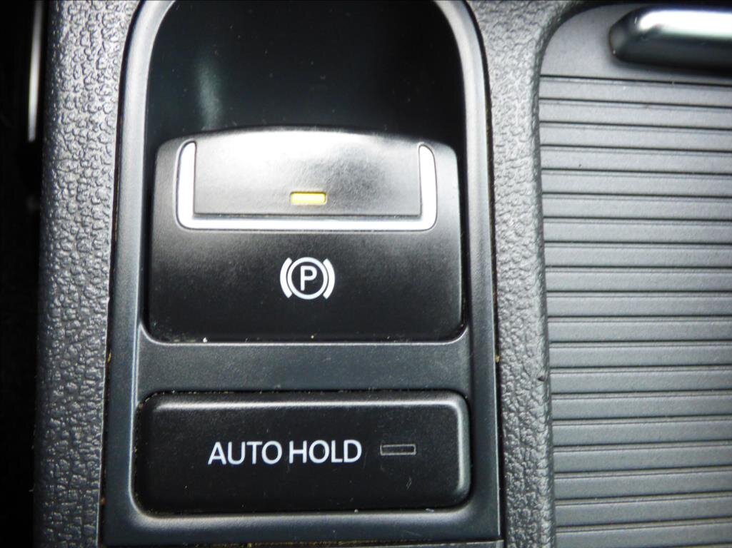 Volkswagen Tiguan Kombi 1,4 l 90 kw