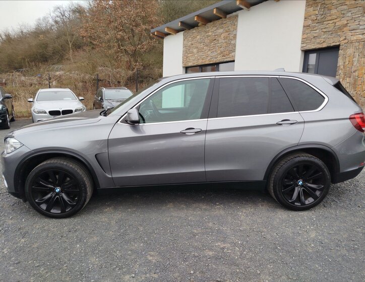 BMW X5 SUV / Terénní 3,0 l 190 kw