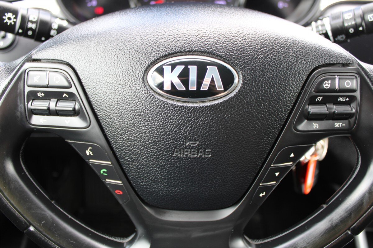 KIA Ceed Hatchback 1,4 l 73 kw