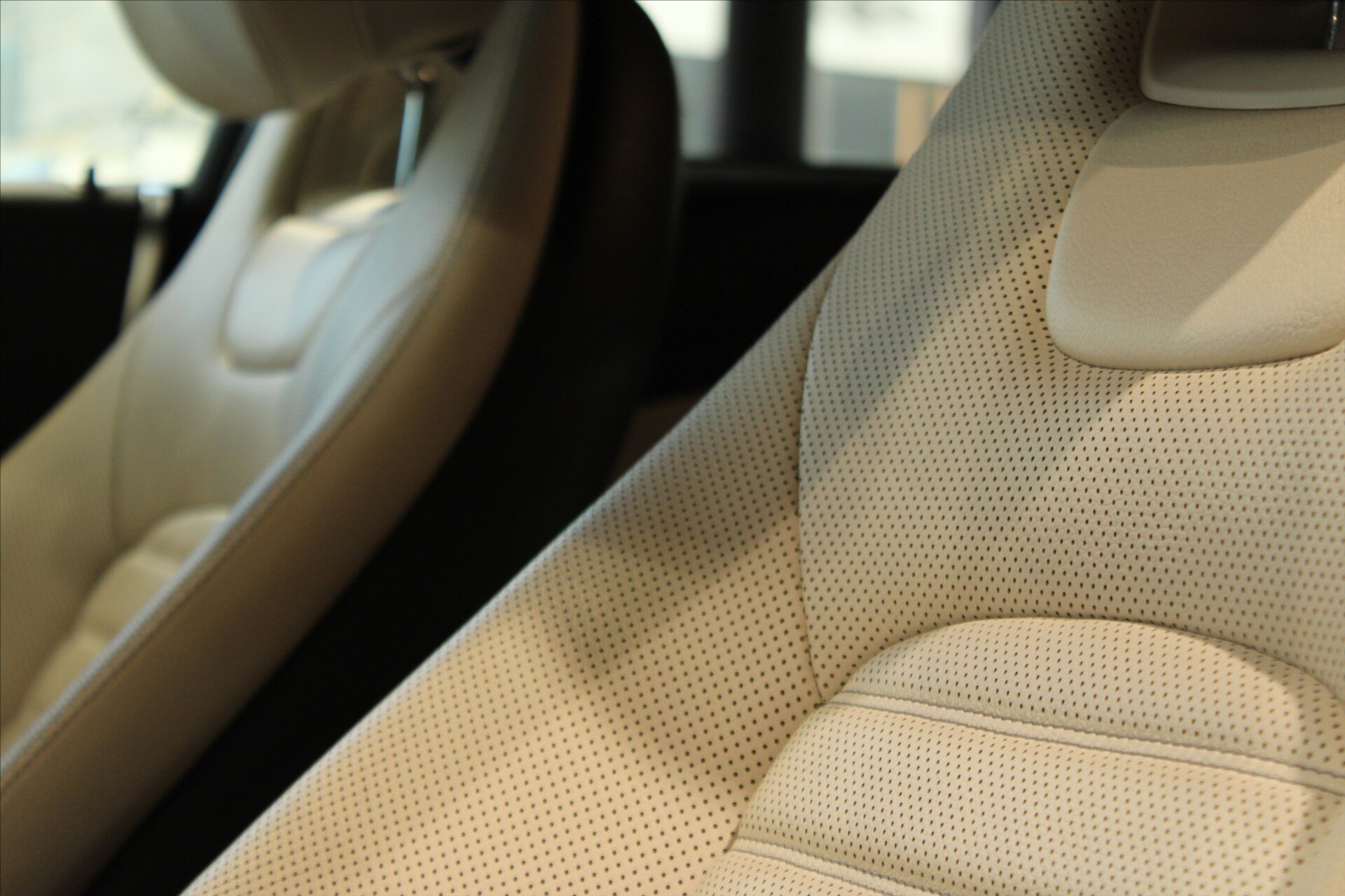 Mercedes-Benz Třídy C Kupé 2,1 l 150 kw