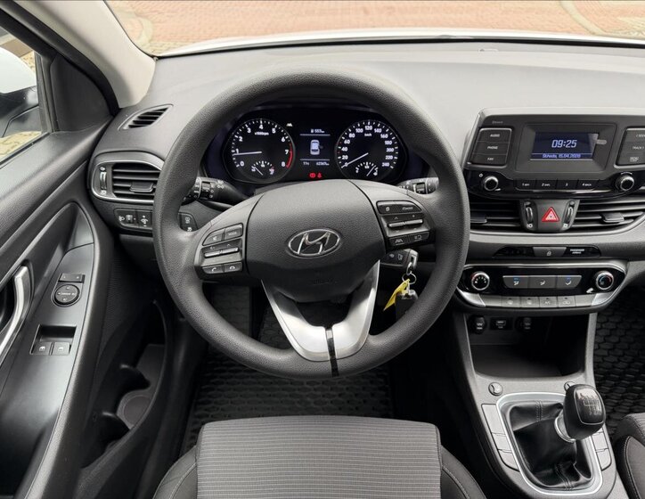 Hyundai i30 Hatchback 1,5 l 80 kw